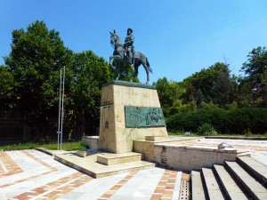 Памятник герою — генералу Русской армии М.Д.Скобелеву в г.Плевен