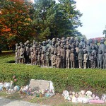 Памятник расстрелянным детям в деревне Лидице