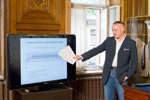 Денис Купариннен рассказывает о реставрации неоготического плафона